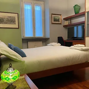Cozy Flat Mins Walk To Navigli And Metro Porta Genova Milano