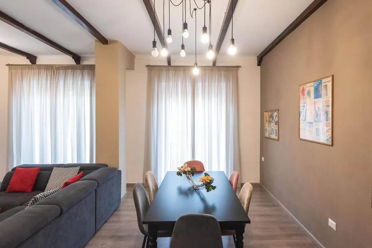 Holiday home Accasatua Neapolitan Apartments